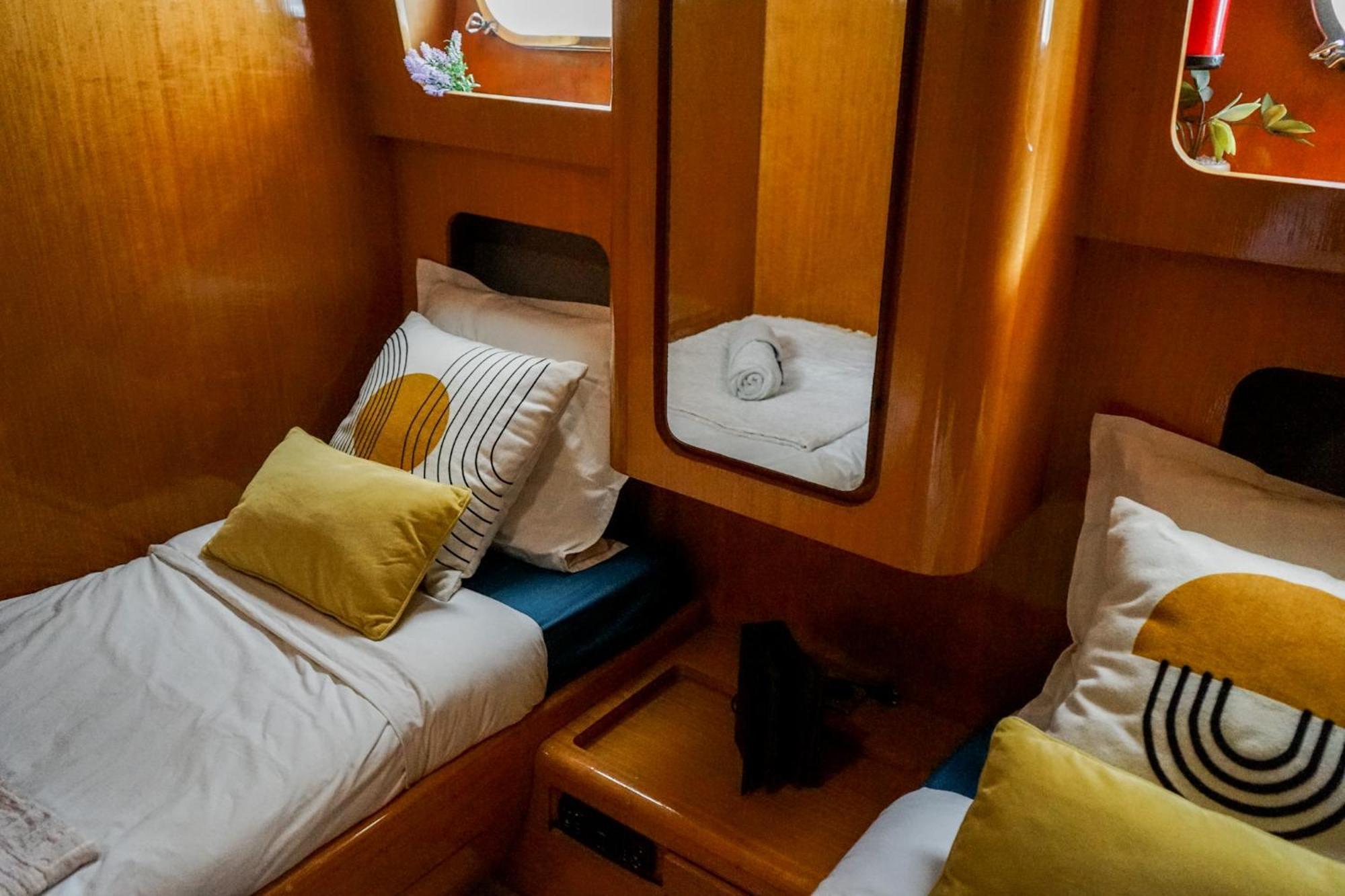 Yacht Aquamarina Vieux Port La Rochelle Hotell La Rochelle  Exteriör bild