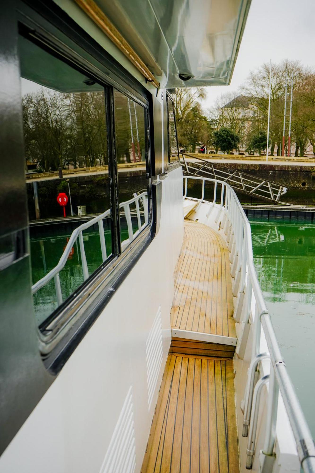 Yacht Aquamarina Vieux Port La Rochelle Hotell La Rochelle  Exteriör bild