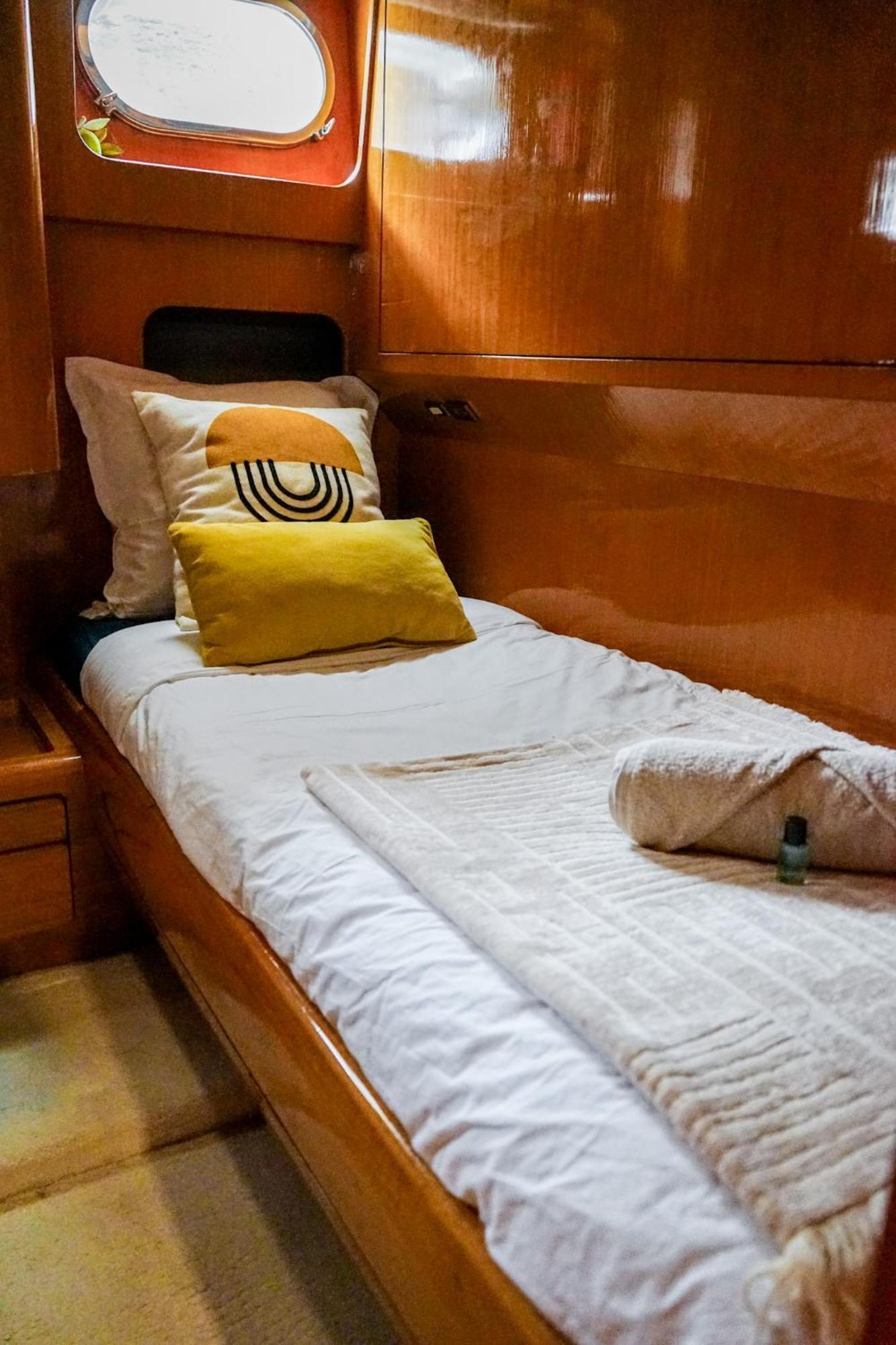 Yacht Aquamarina Vieux Port La Rochelle Hotell La Rochelle  Exteriör bild